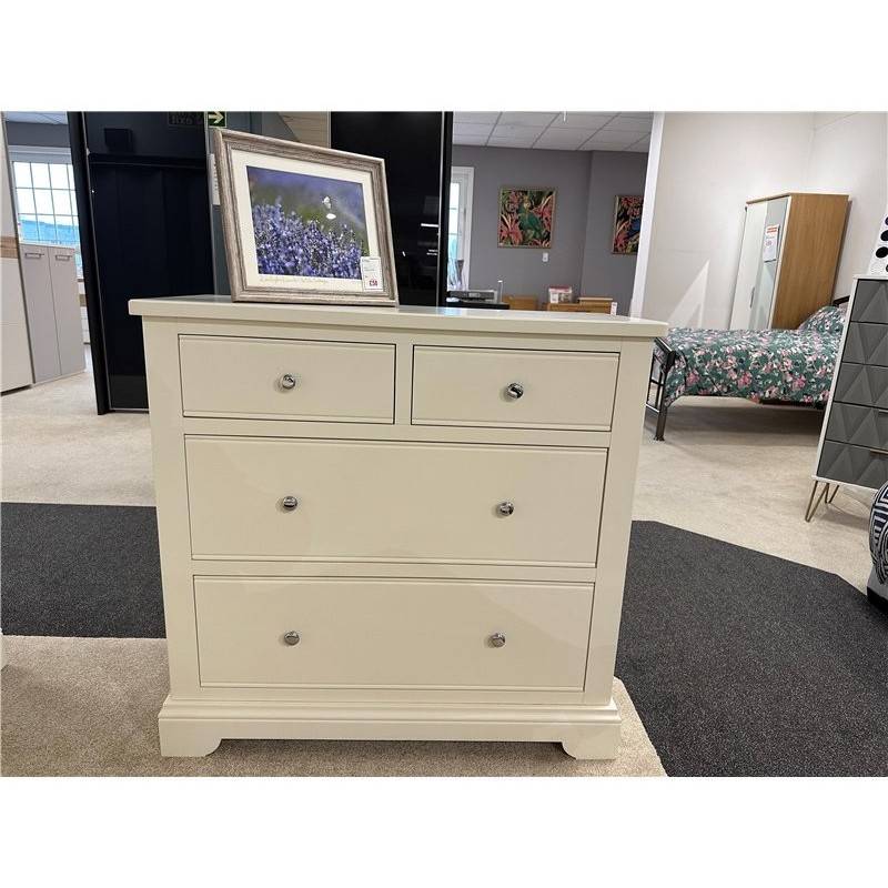 Clearance - Bedroom 2+2 Drawer Chest Clearance - Bedroom 2+2 Drawer Chest