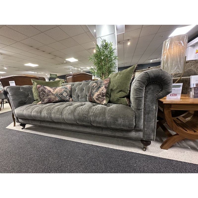 Clearance - Kansas 3.5 Seater Sofa Clearance - Kansas 3.5 Seater Sofa