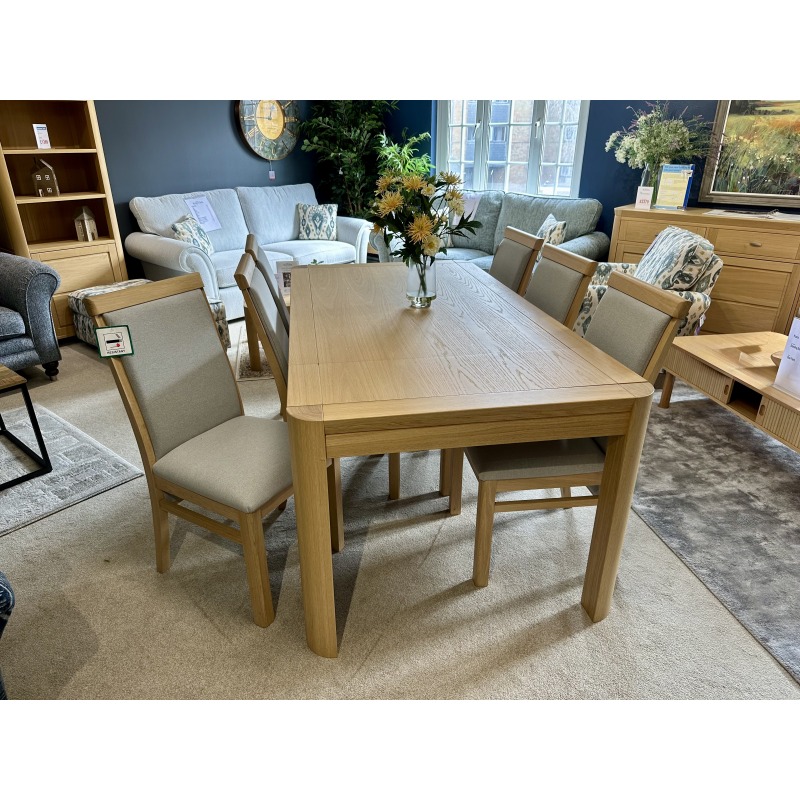 Clearance - Faro Extending Table and 6 Chairs Clearance - Faro Extending Table and 6 Chairs