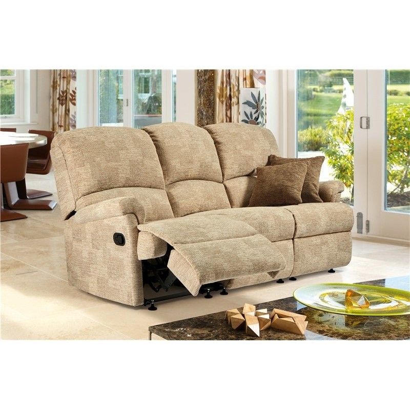 Nevada Small Rechargeable Powered Reclining 3-seater Nevada Small Rechargeable Powered Reclining 3-seater