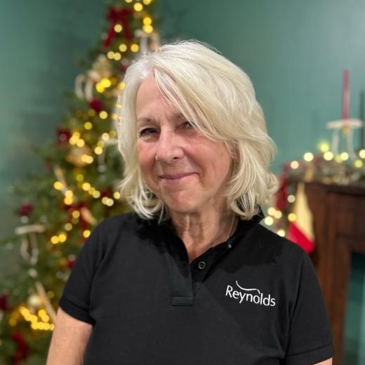 We’re delighted to welcome Jayne to the Reynolds team as our new Visual Merchandiser 🌟 With almo...